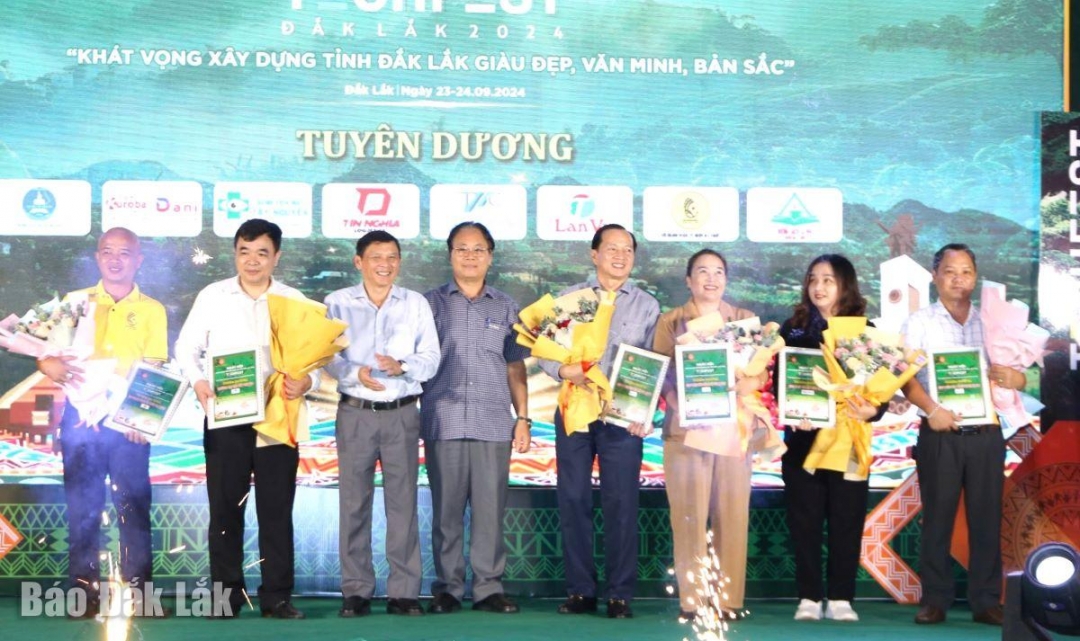 bế mạc 3
